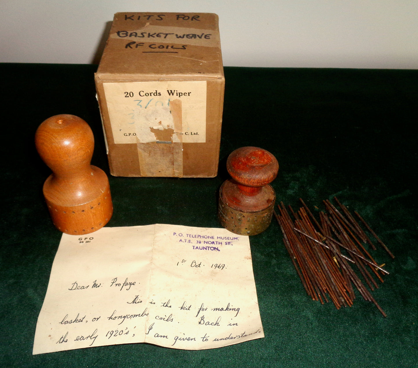 1920s Kit For Making Basketweave / Honeycomb RF Coils Used In Early Radio