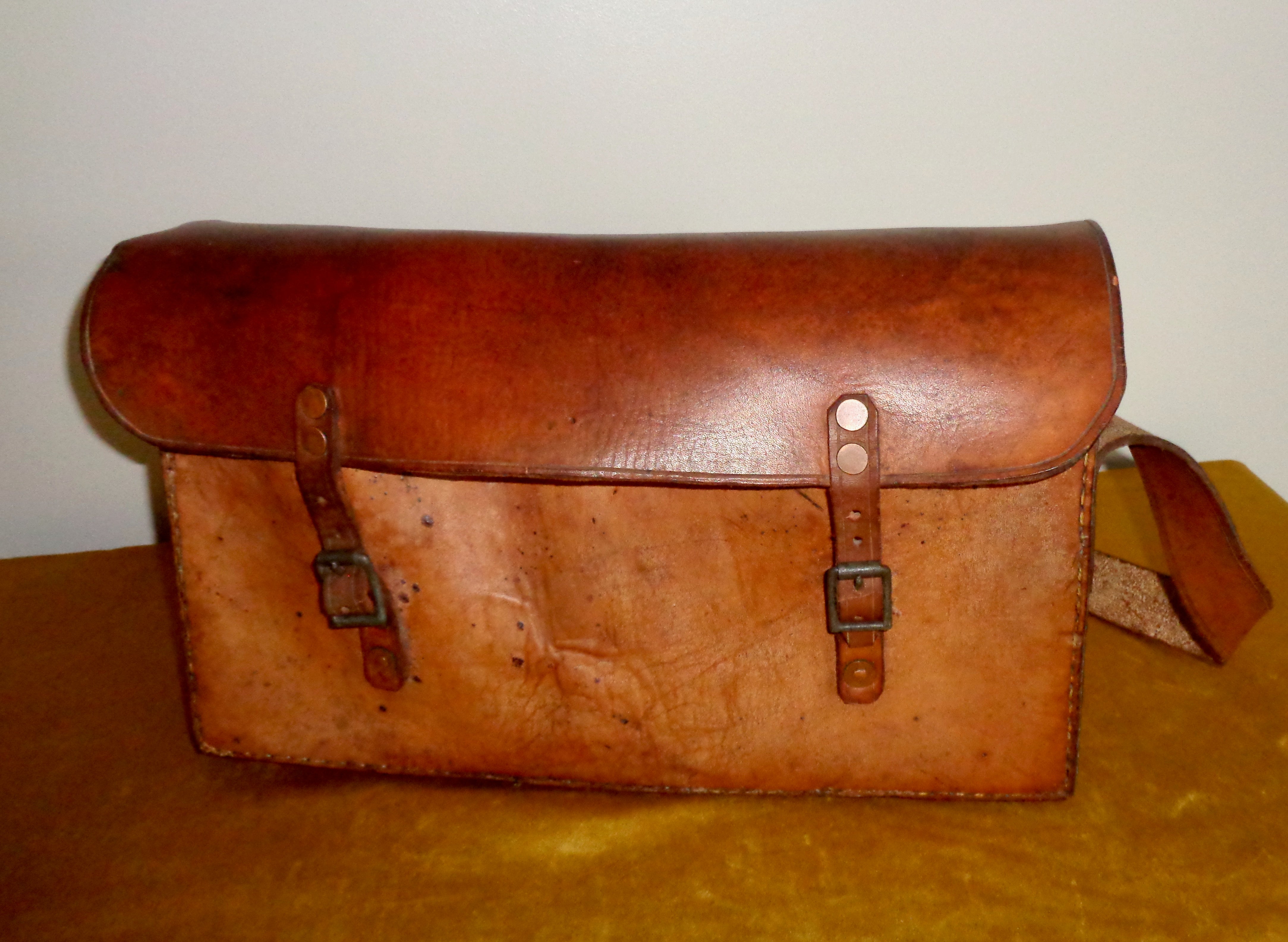 Vintage GPO/Military Brown Leather Shoulder Messenger Bag