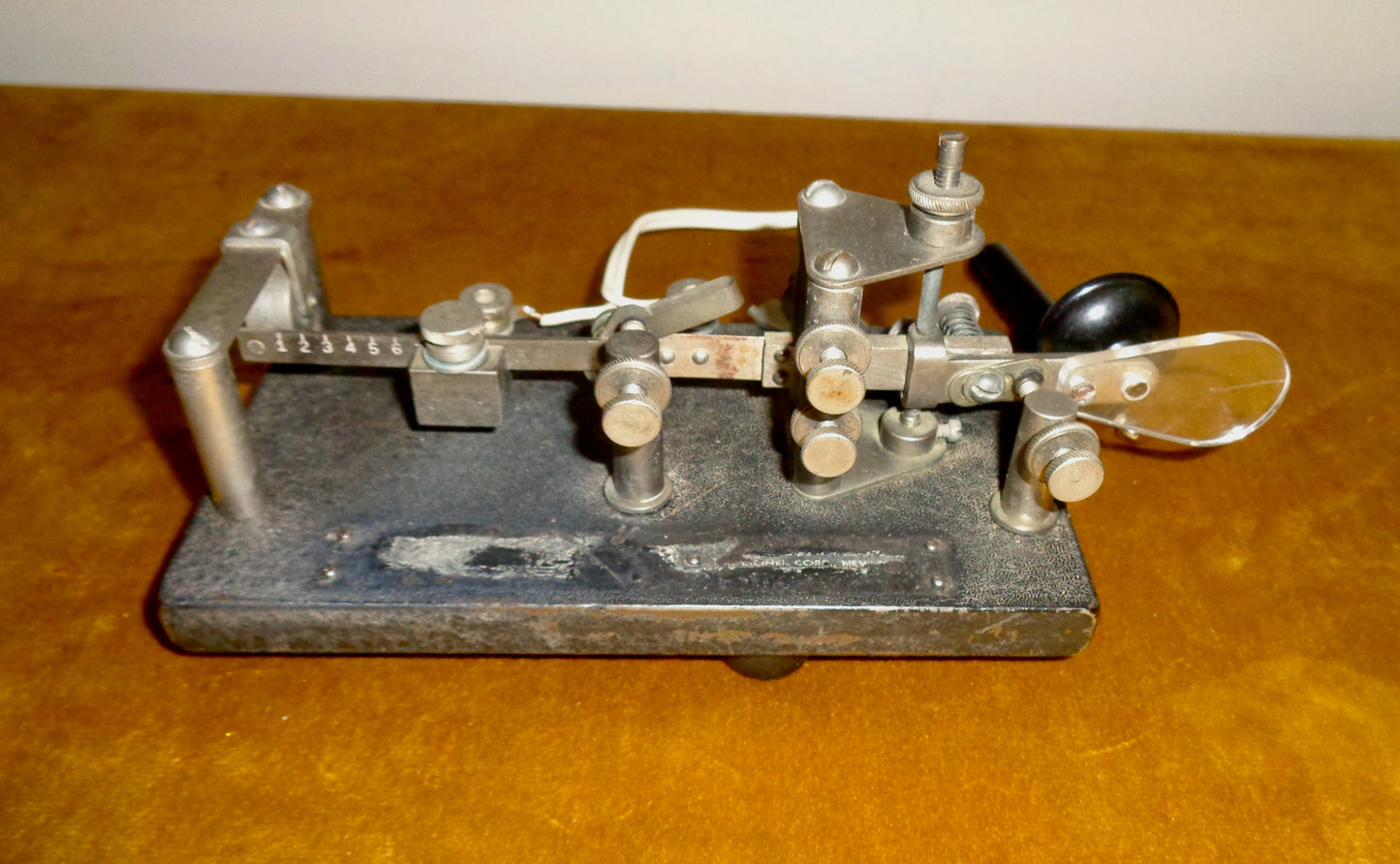 WW2 US Military Semi Automatic Lionel Morse Code Key Type J36