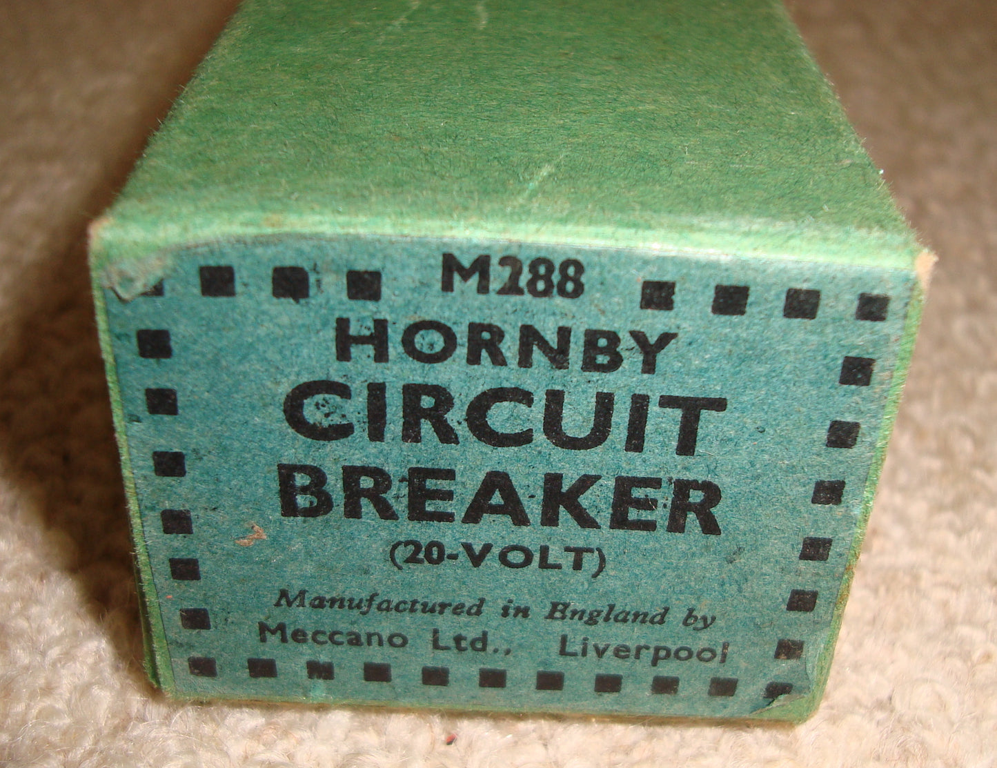 1930s M288 Hornby Meccano 20 Volt Green Bakelite Circuit Breaker