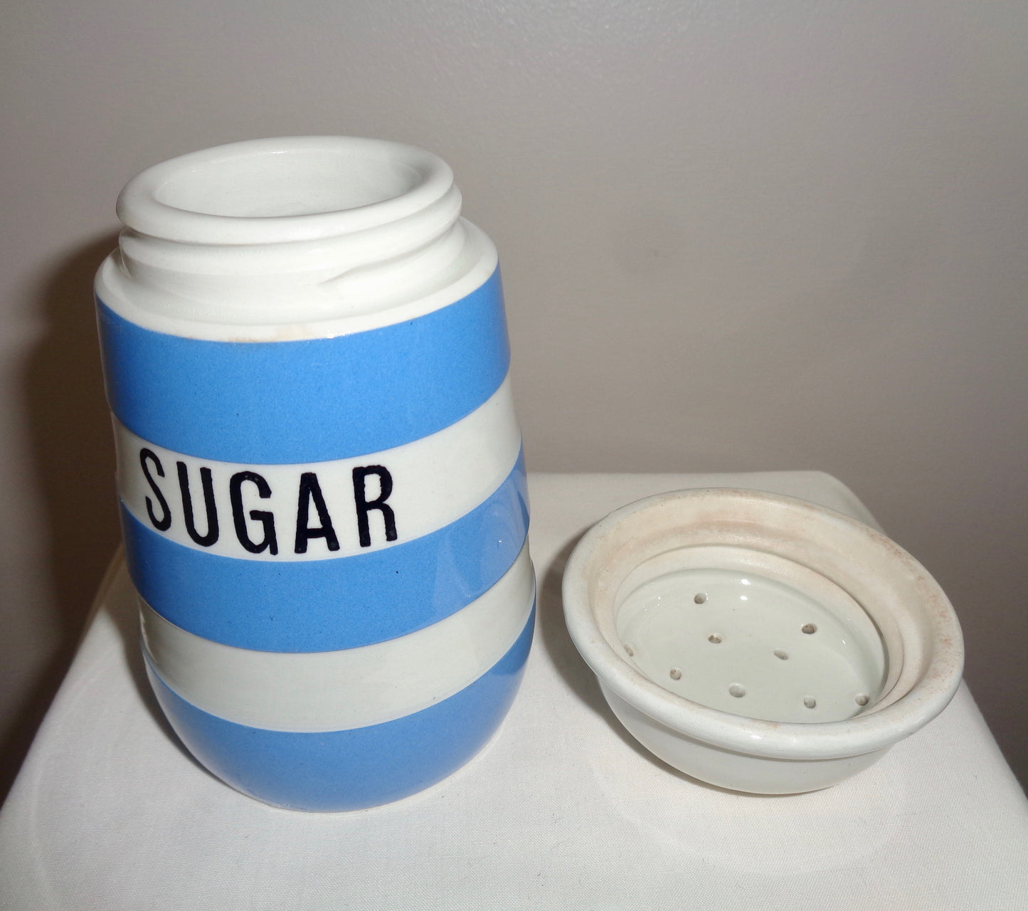 Vintage TG Green Cornishware Sugar Shaker