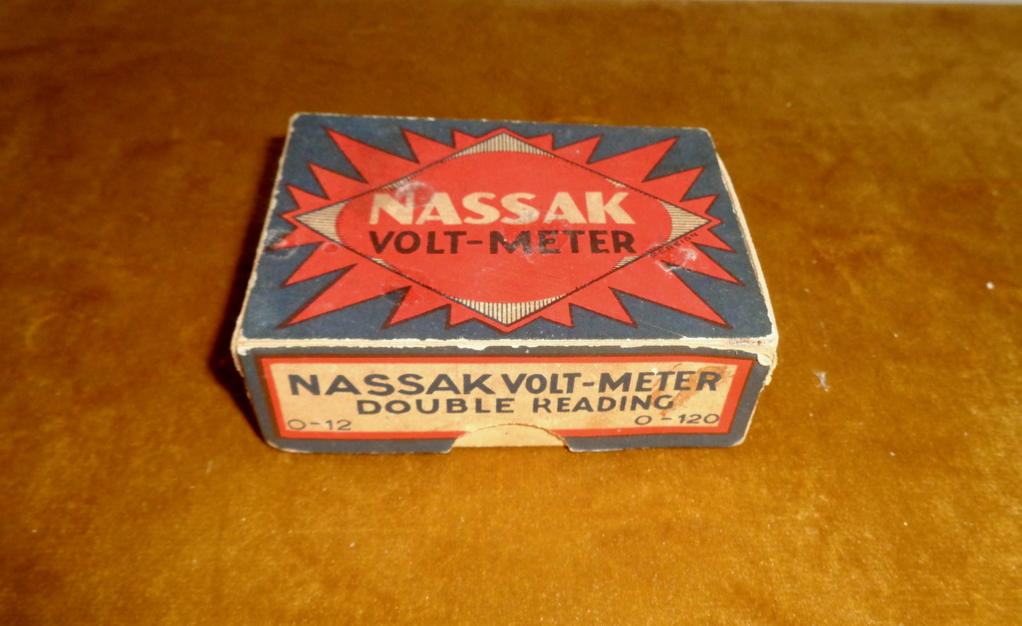 1930s Nassak Pocket Voltmeter Measuring 0-120 Volts