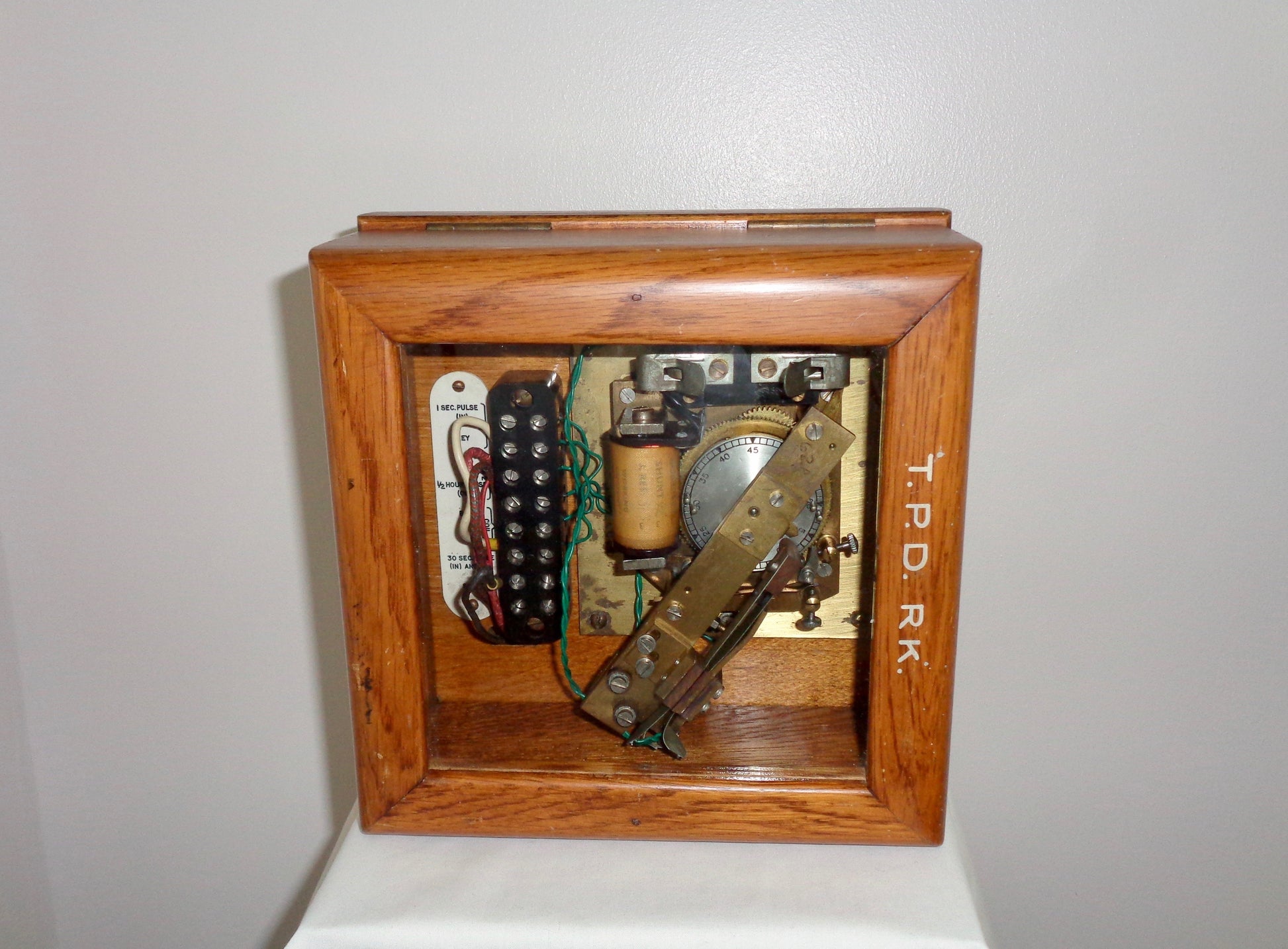 Vintage GPO Electrical Clock Pulse Type 62A