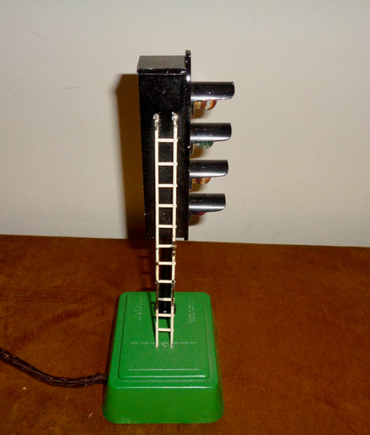 1950s British SEL Metal Battery Operated Railway Signal Light Toy Model 730 In Its Original Box