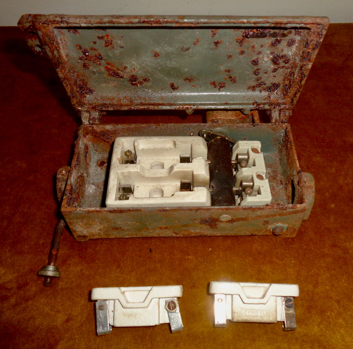 1930s Apex 599F Ceramic and Metal Electrical Fuse Box