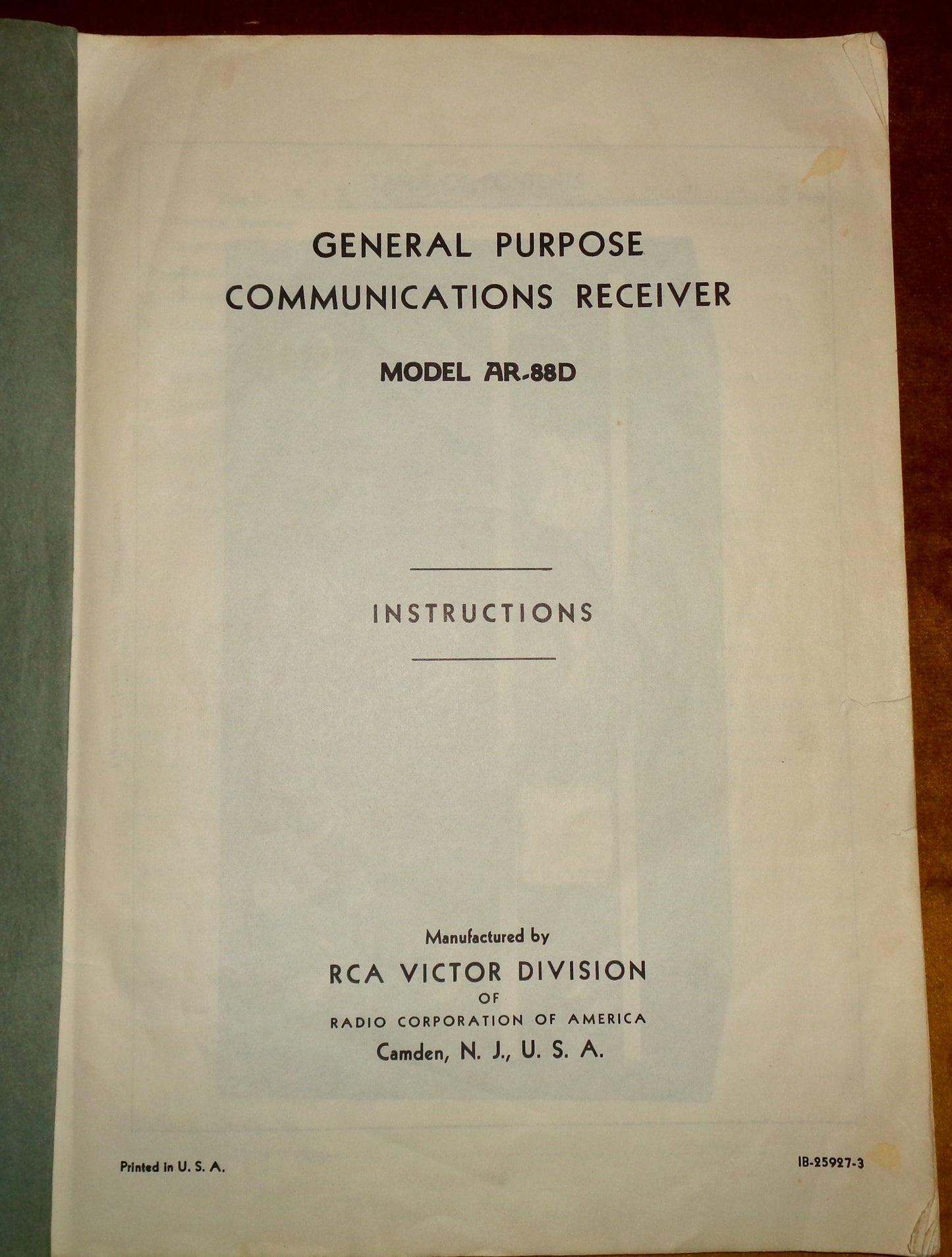 1940s WW2 RCA Instruction Booklet For A Model AR88D Communications Receiver