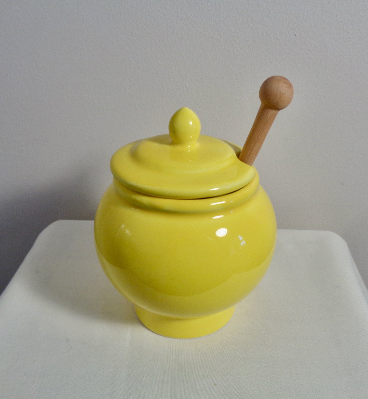 Vintage Wade Colman's French Mustard Lidded Pot and spoon
