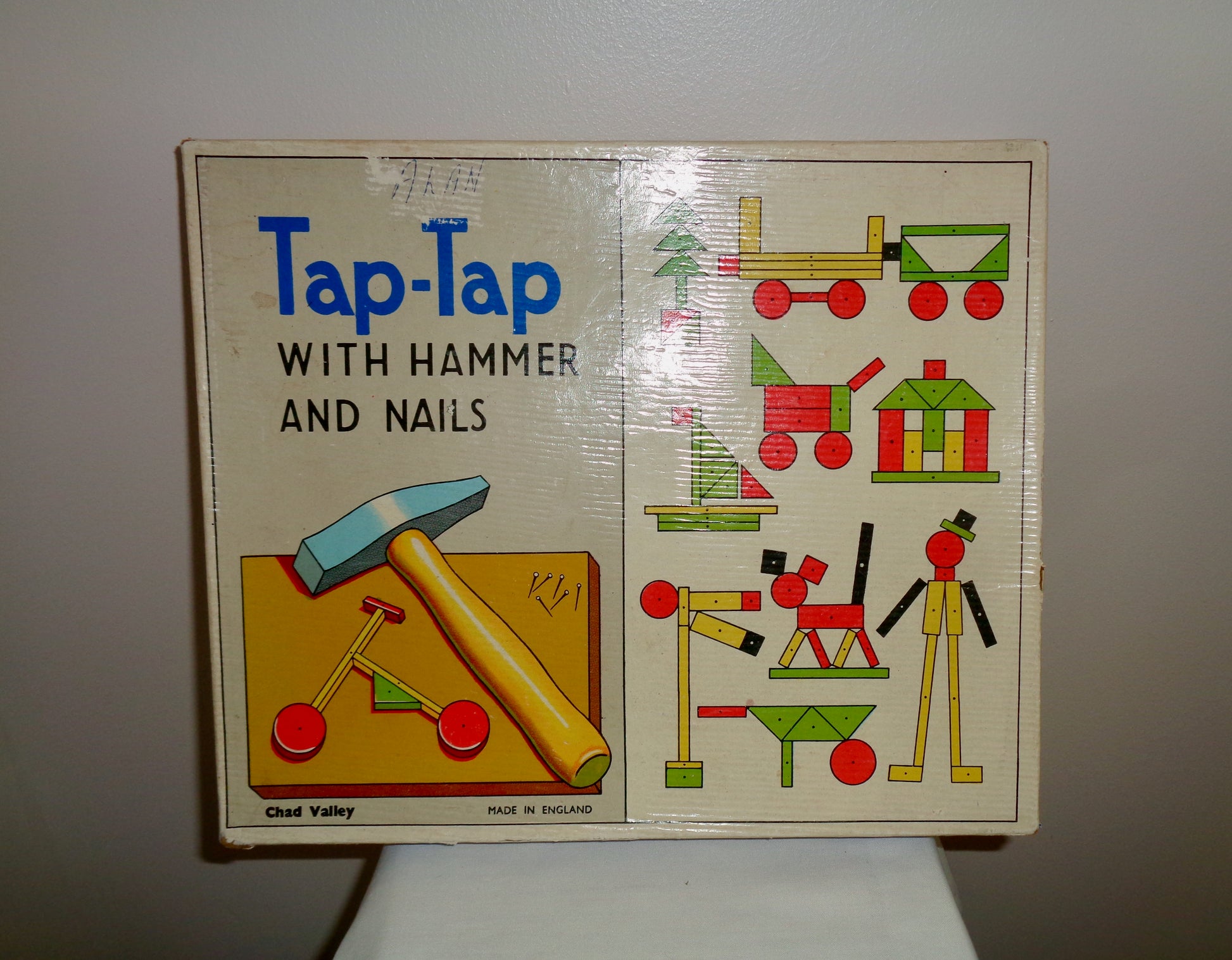 Chad Valley 1960s Tap-Tap Wooden Toy Picture Maker