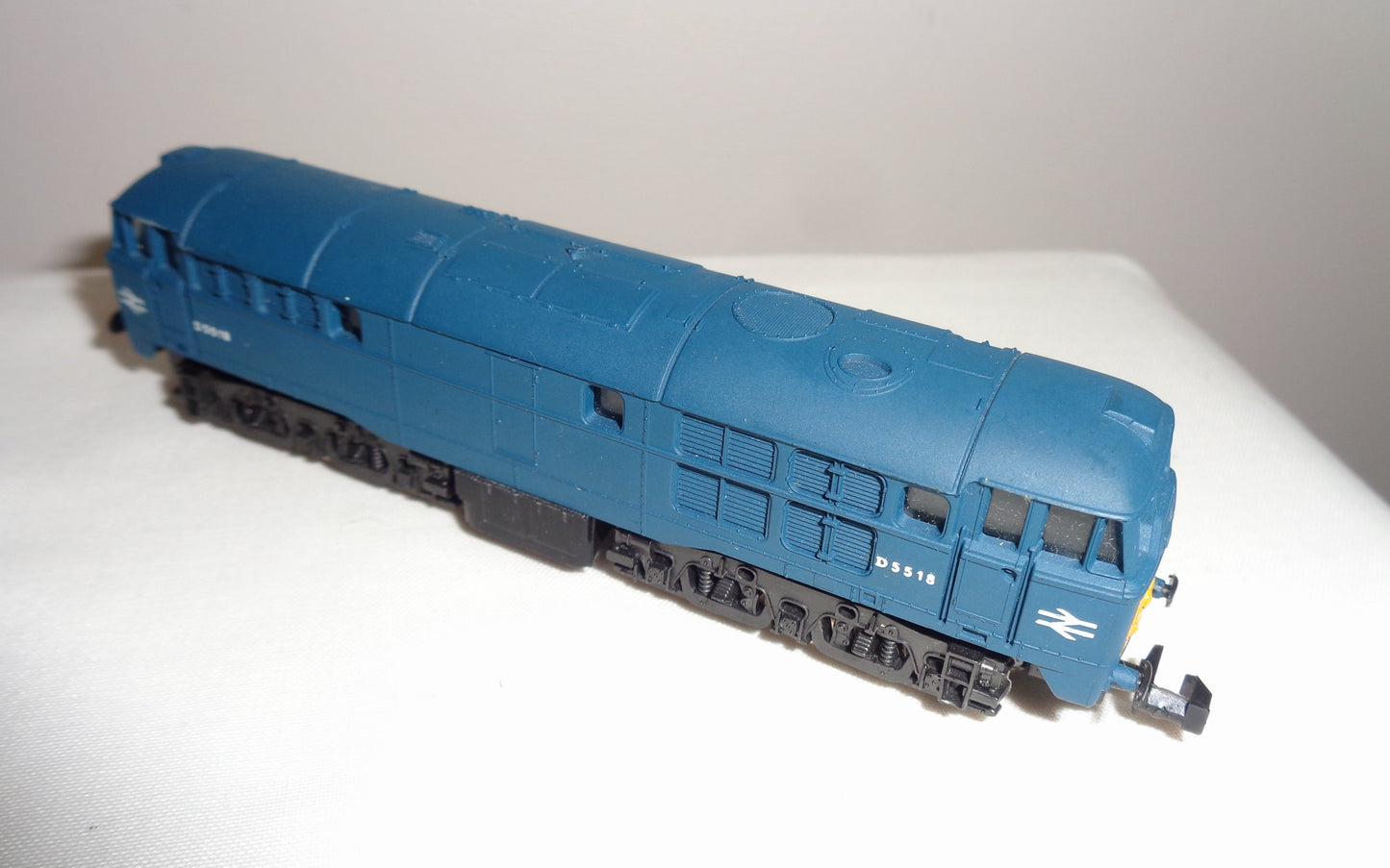 Vintage N-Gauge Lima D5518 BR Blue Class 31 Diesel Locomotive