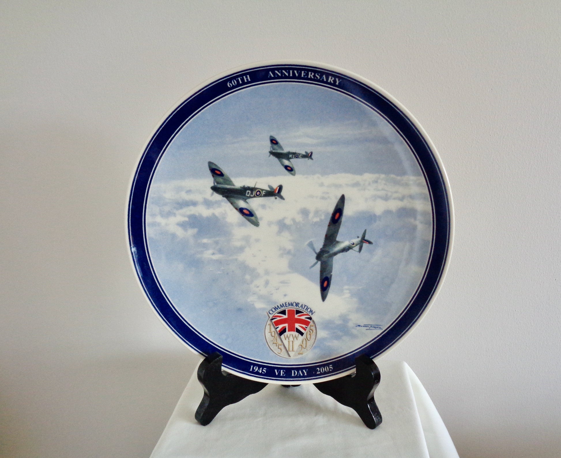 Wedgwood 60th Anniversary VE Day Commemorative Plate