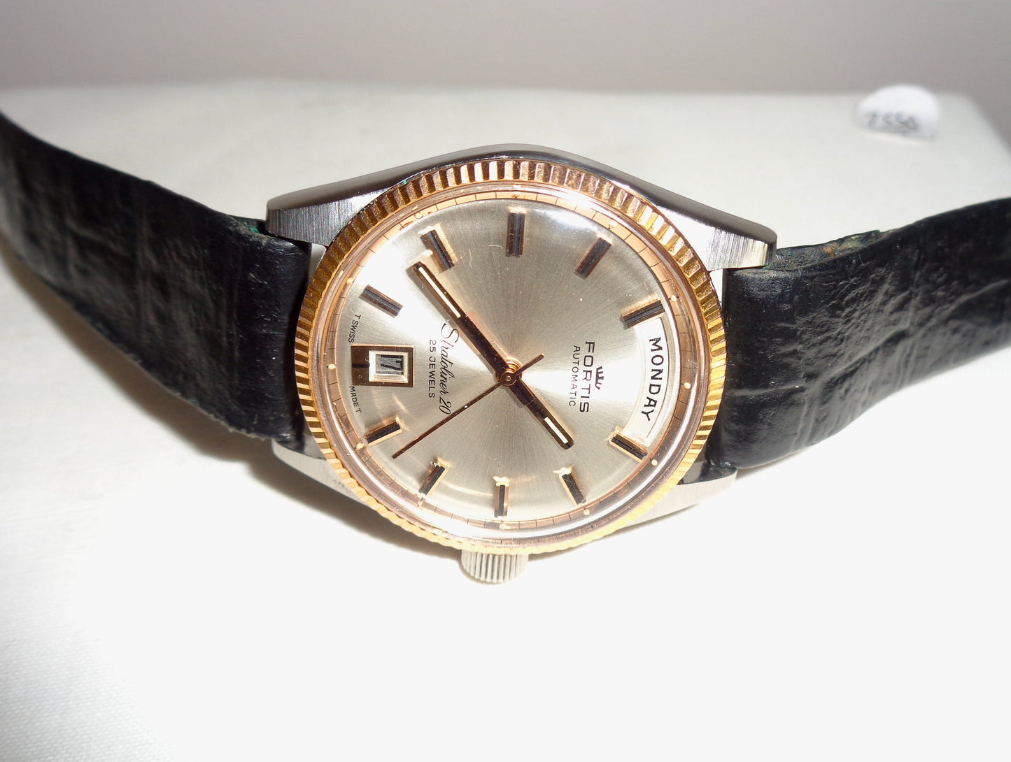 Vintage Fortis Stratoliner 20 Automatic Swiss Watch