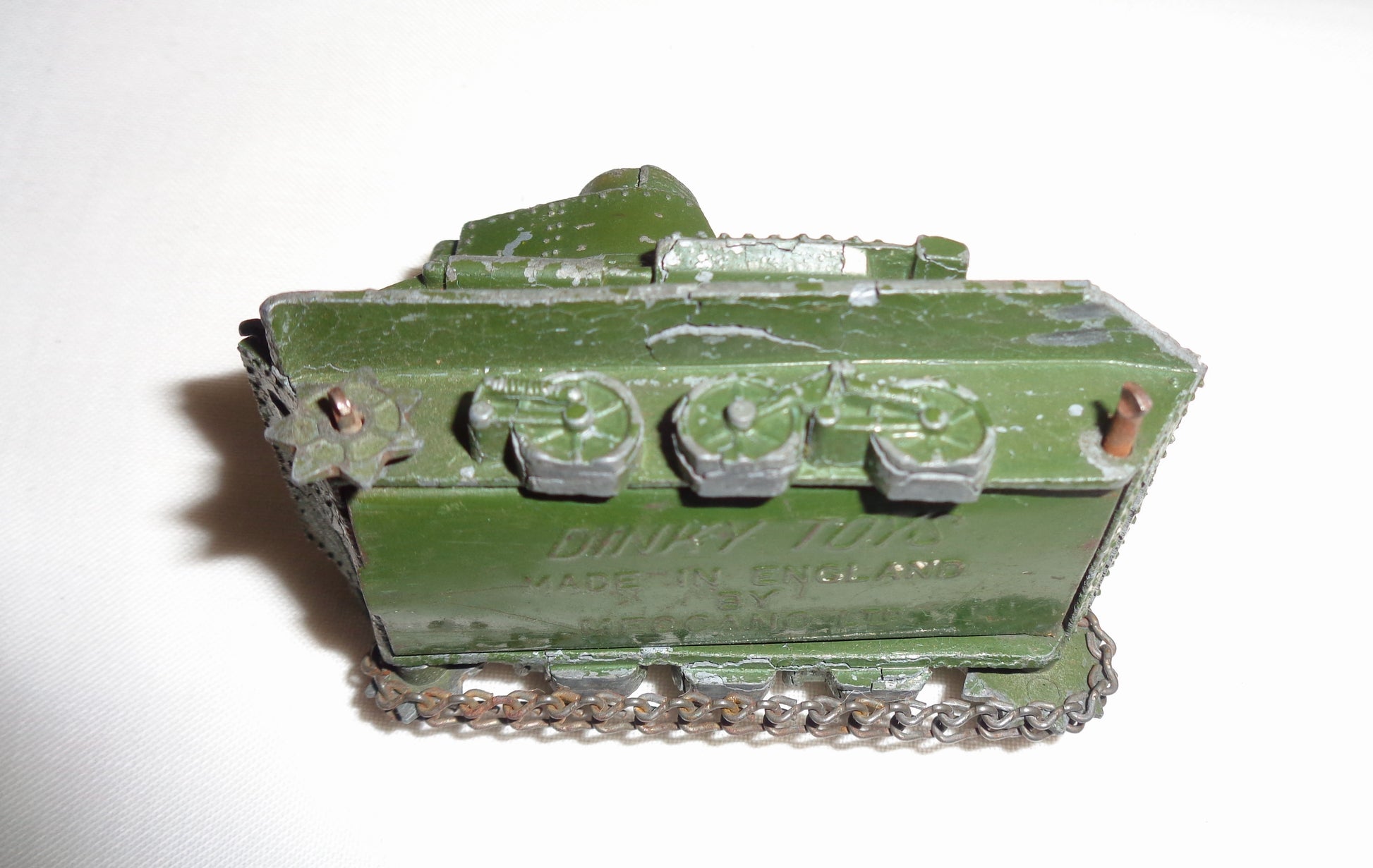 A pre-war Dinky Toys grey 22f Army Tank | Christie's A pre-war Dinky Toys grey 22f Army Tank | Christie's
