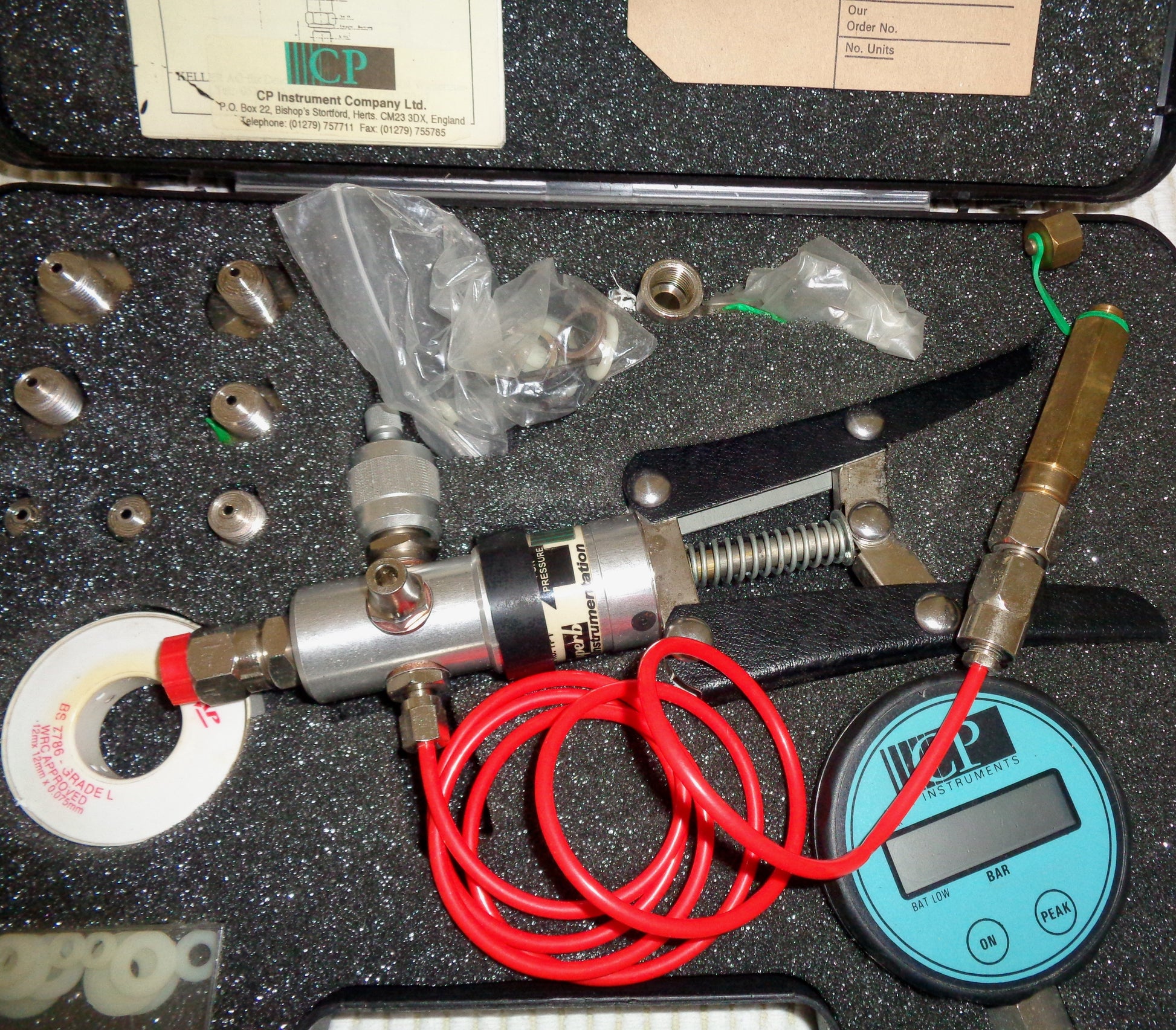 CP Instrument Digital Pressure Gauge And Pneumatic Test Pump