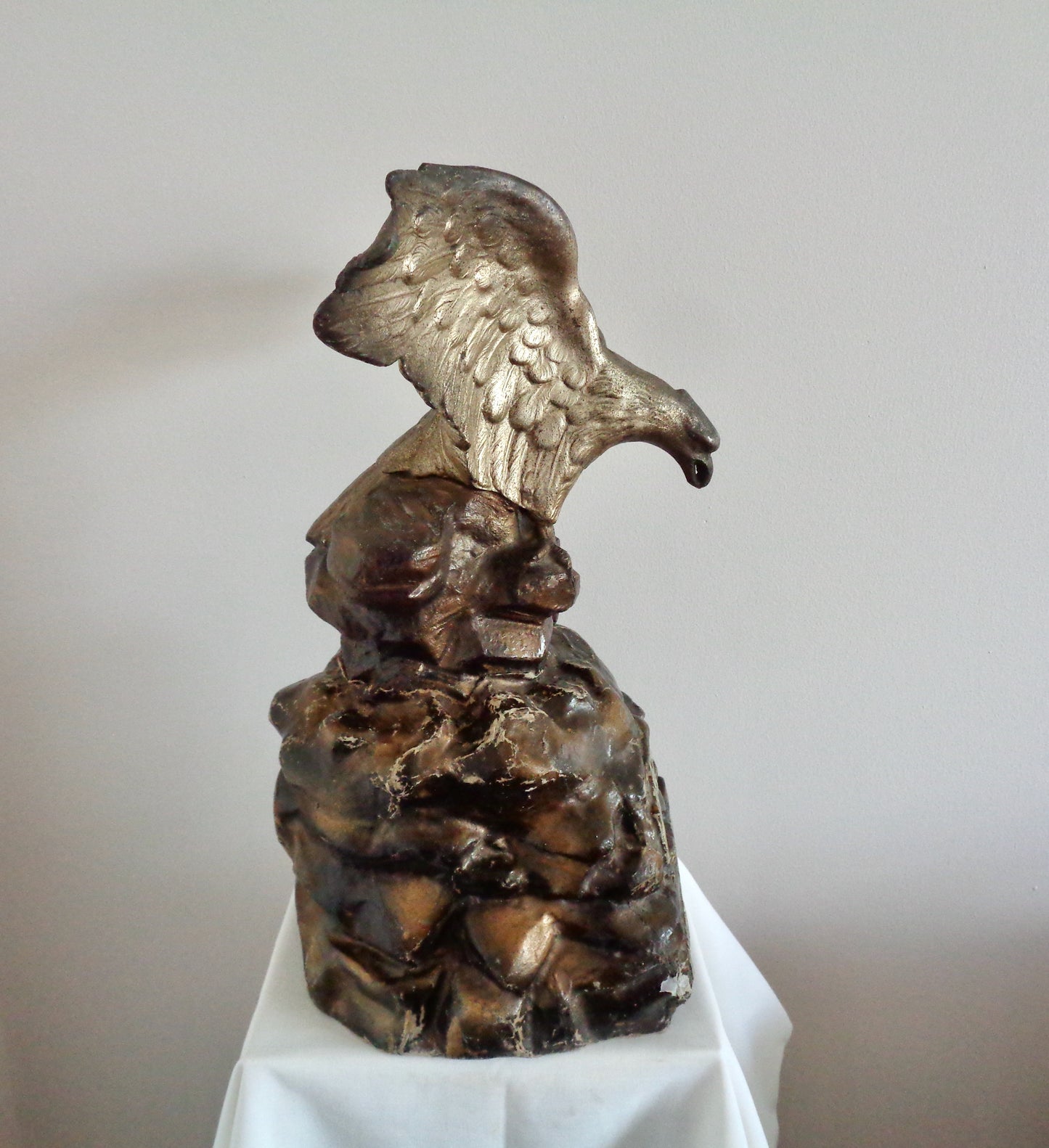 1930s Cossor Eagle Kings Of The Air Advertising Figurine Number 285
