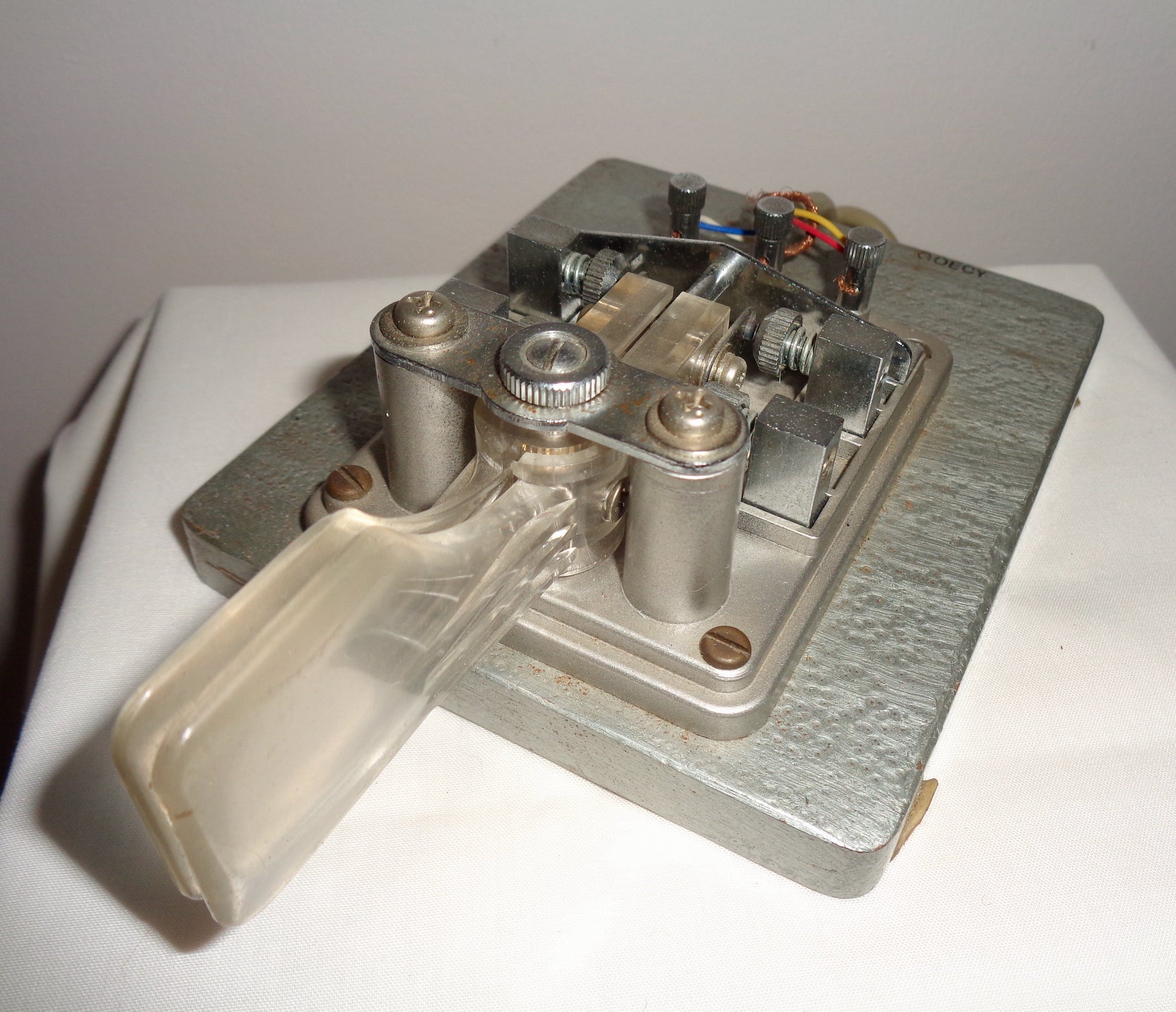 Vintage Hi-Mound Manipulator MK-703 Bug/Dual Paddle/Iambic Morse Key