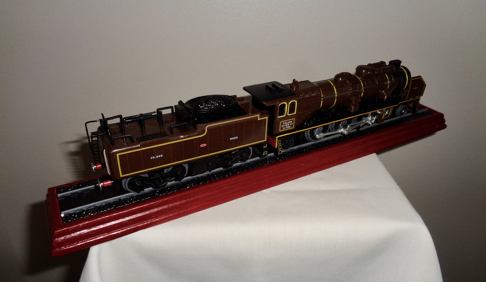 OO Gauge Model Train Pacific Chapelon Nord on Wooden Plinth – Mullard ...