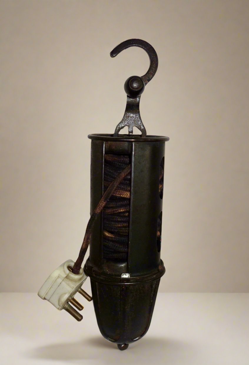 1930s Air Ministry RAF Navigator / Radio Operator Lamp 5C/369