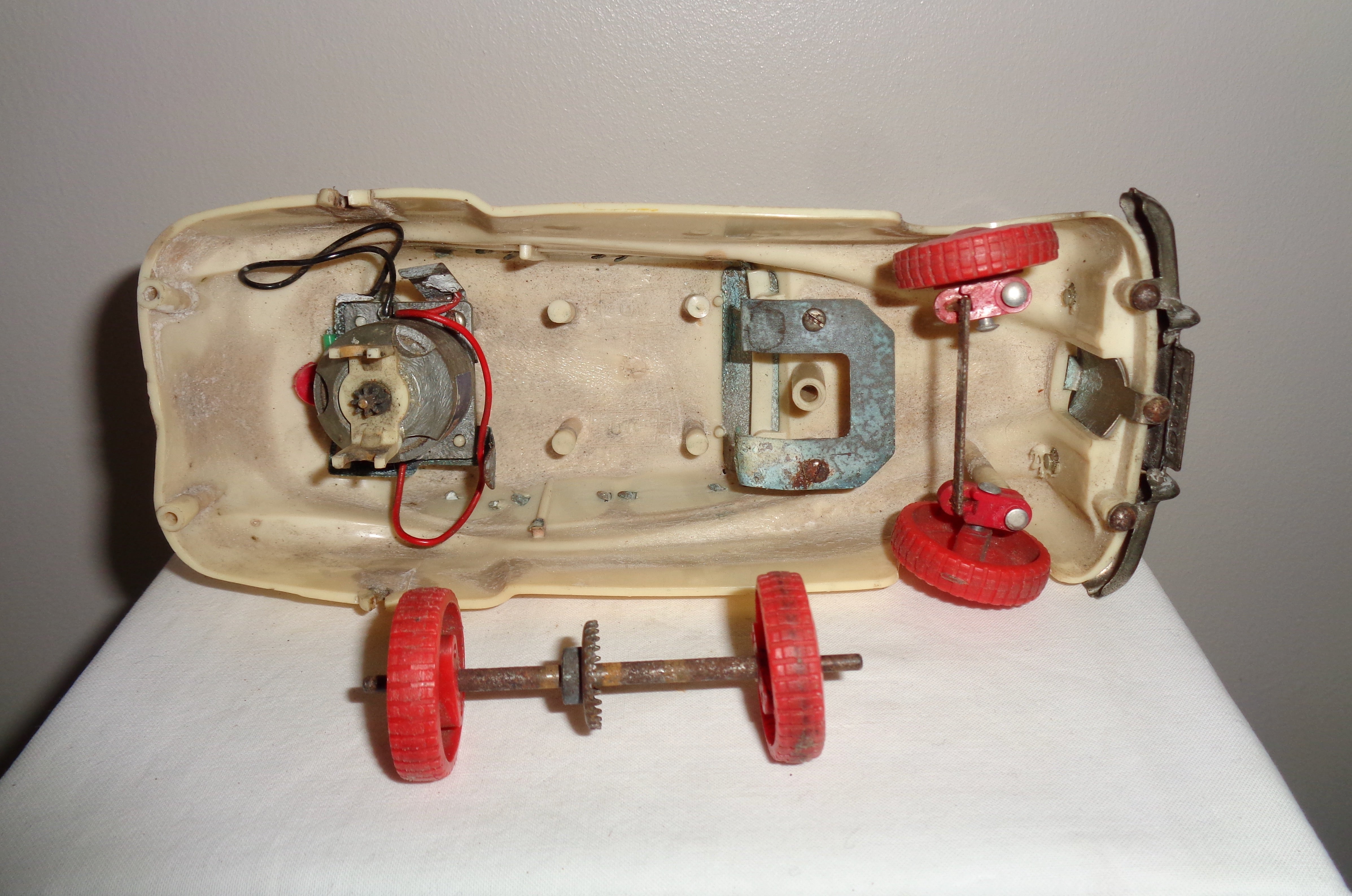 1950s Ever Ready Toy Electric Car Austin A70 Made of Early Plastic