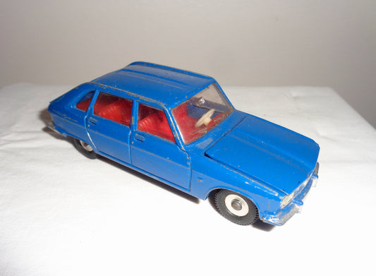 Original 1960s Meccano Dinky Toys Renault R16 Model No 166