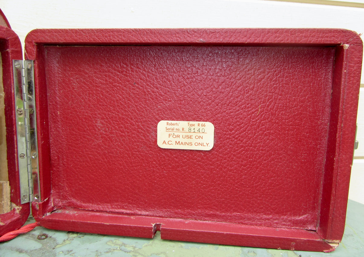 1950s Vintage Red Roberts R66 2 Waveband Valve Radio – Mullard Antiques ...