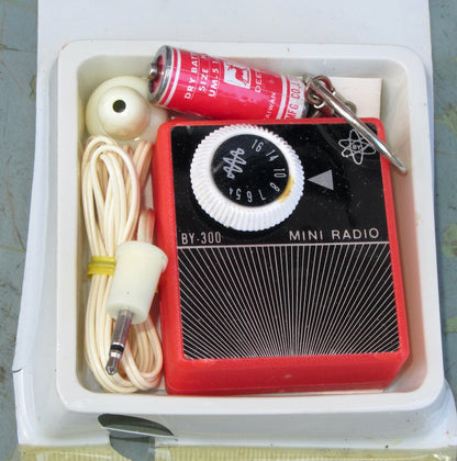 1960s Red Mini Radio BY-300 Portable Battery Micro Pocket Transistor