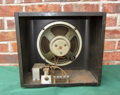 1940s MI 22201 RCA Victor Radio Loudspeaker Made For The RAF & Y Stations