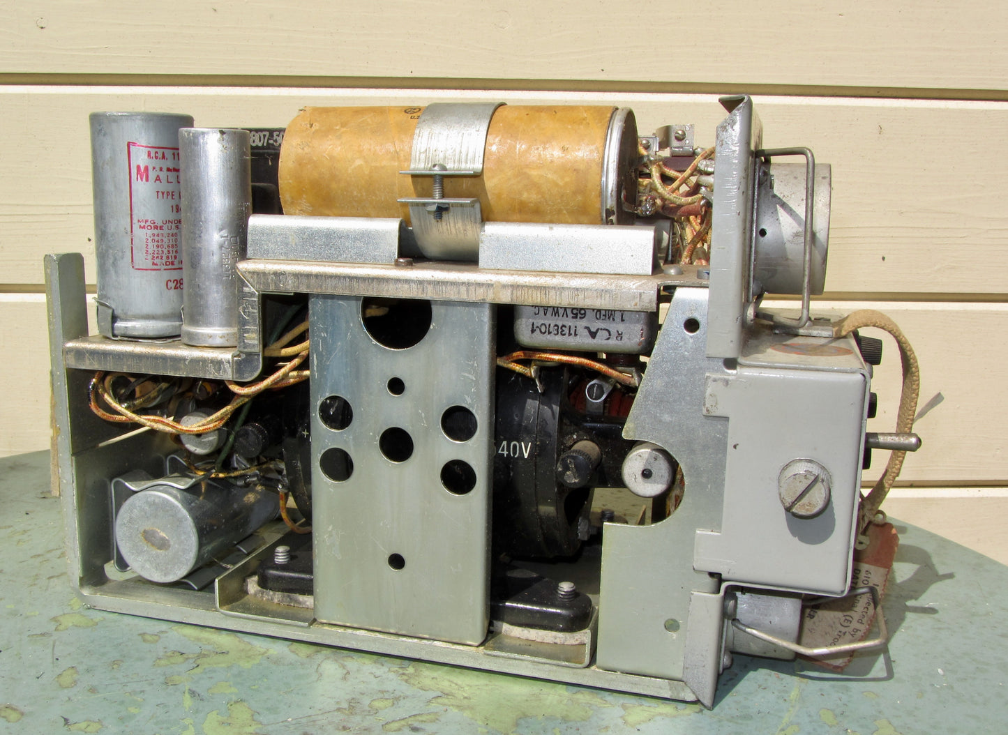 WW2 1943 Canadian WS19 Wireless Set No.19 MKII Power Supply Unit ZA10572