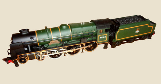 OO Gauge Airfix 54121-3 Royal Scot 46100 BR Livery 4-6-0 Locomotive Engine And Tender in Original Box