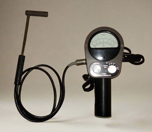Vintage Portable Wallac Thermo-Anemometer Type GGA23S