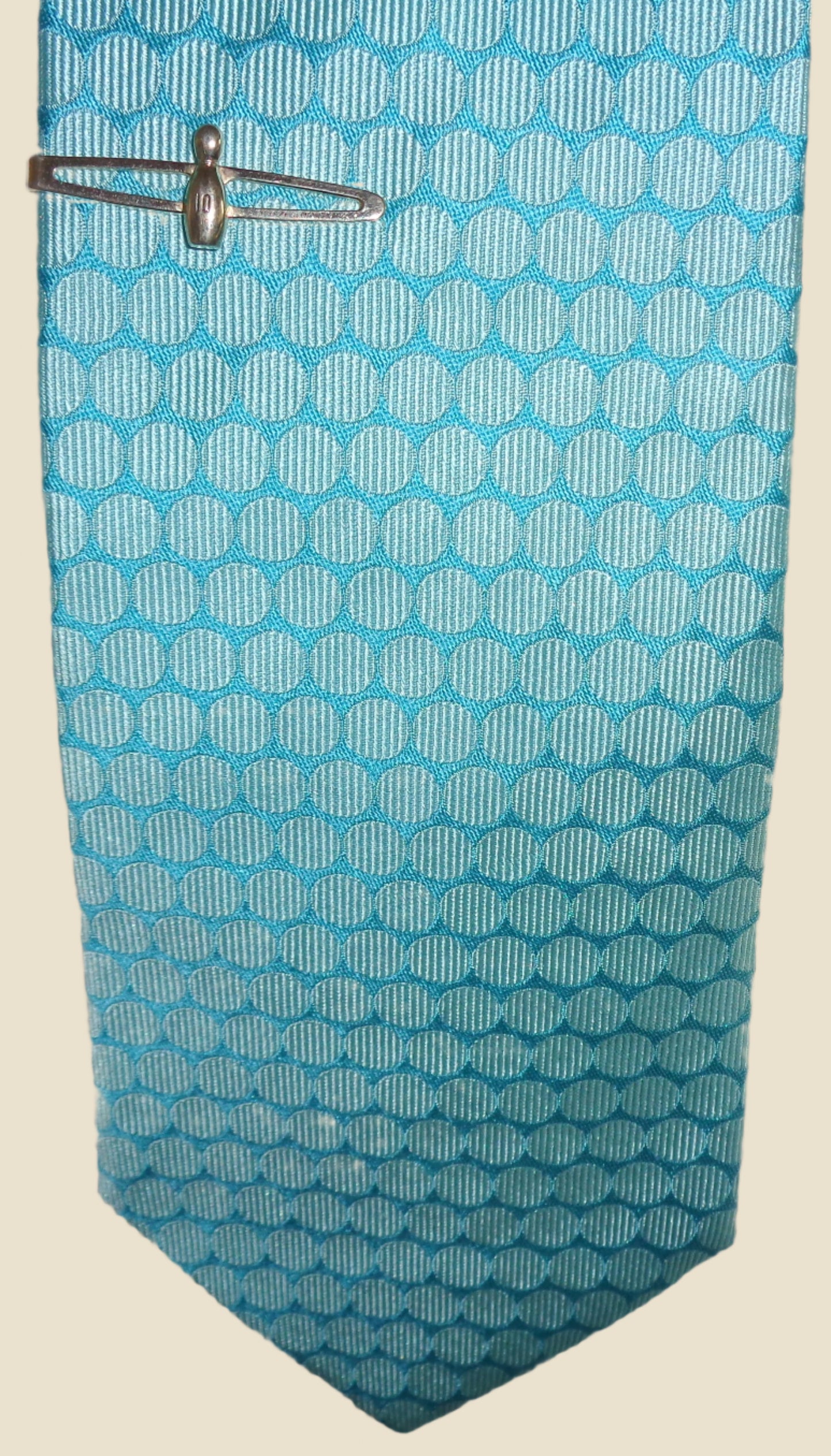 Vintage Stratton Nippy Clip Tie Clip With Mini 10-Pin Bowling Pin